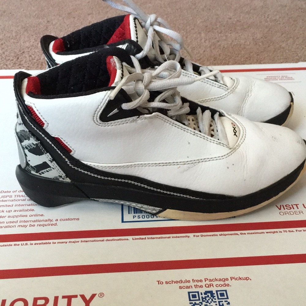 Nike Air Jordan XXII 22s Shoes Size 3Y